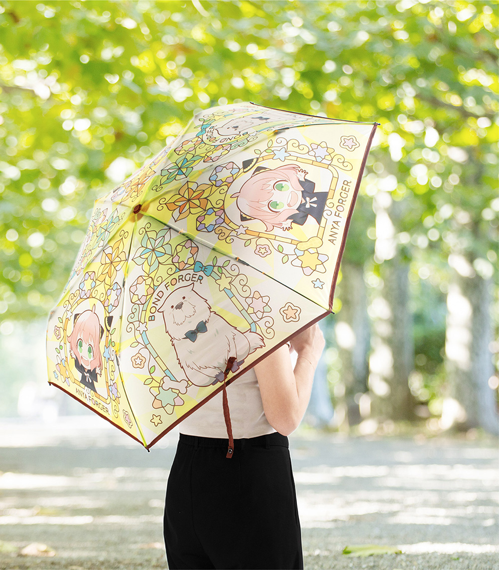 11.《間諜家家酒》彩繪玻璃風透明傘