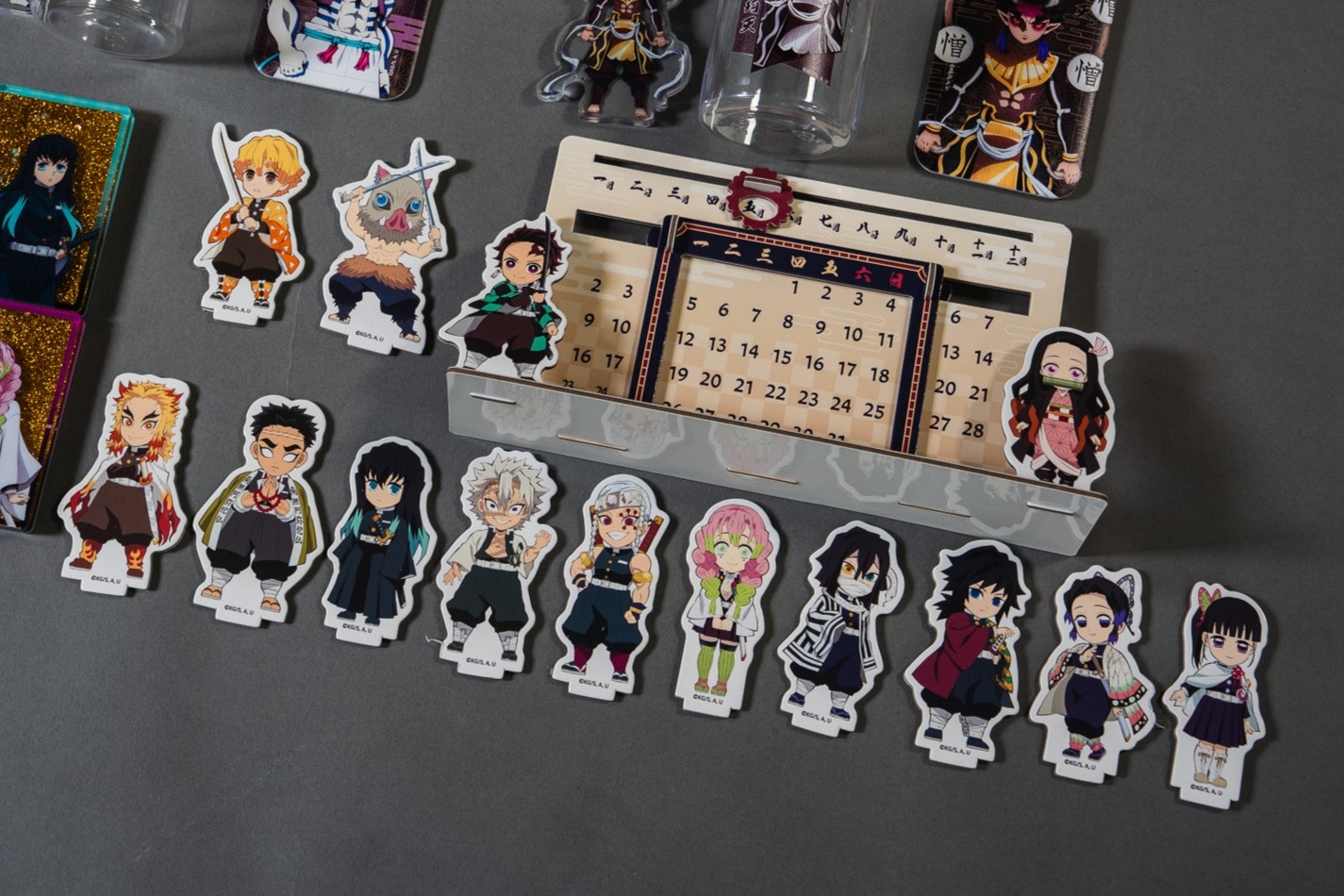 15 Q版立牌萬年曆